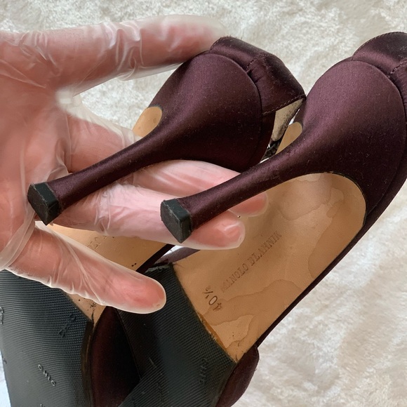 Vintage Purple Manolo Blahnik Satin Heel Pumps w/Rhinestone Ankle Strap Sz 40.5! - Picture 7 of 12